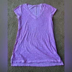 a.n.a Light Purple V-Neck Short Sleeve Tee